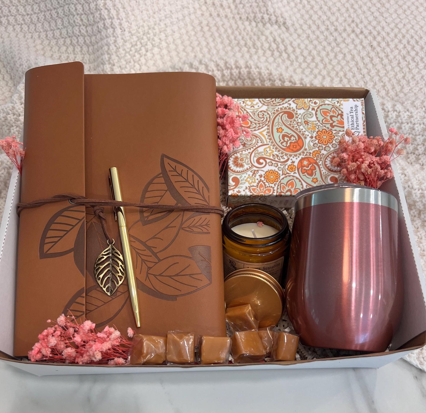 Fall Gift Basket, Best Gift Baskets: Cotton Blanket, Leather Notebook & Tea