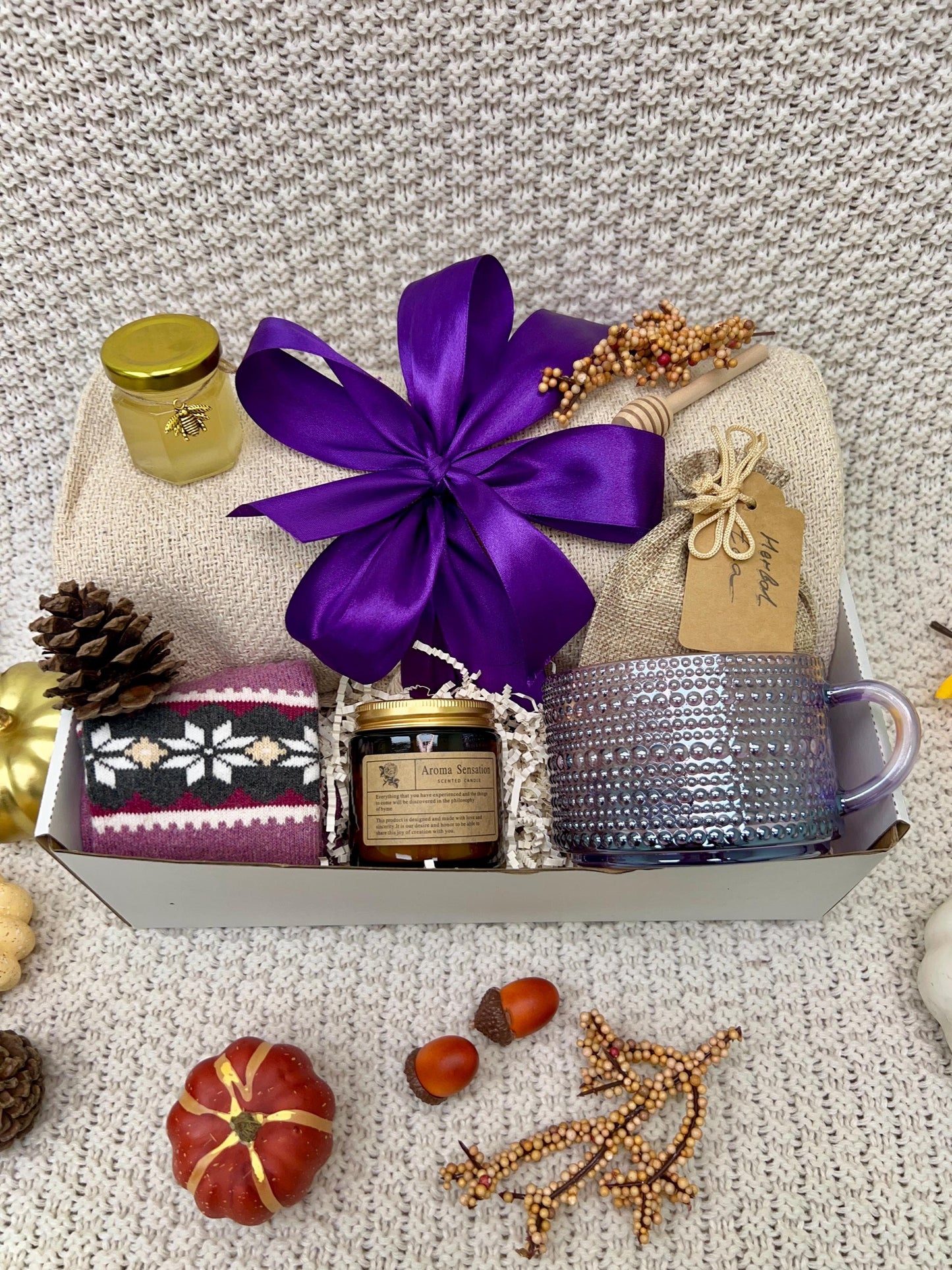 Hygge Gift Box: Cozy Cotton Blanket, Candle & Tea - Self Care Gift