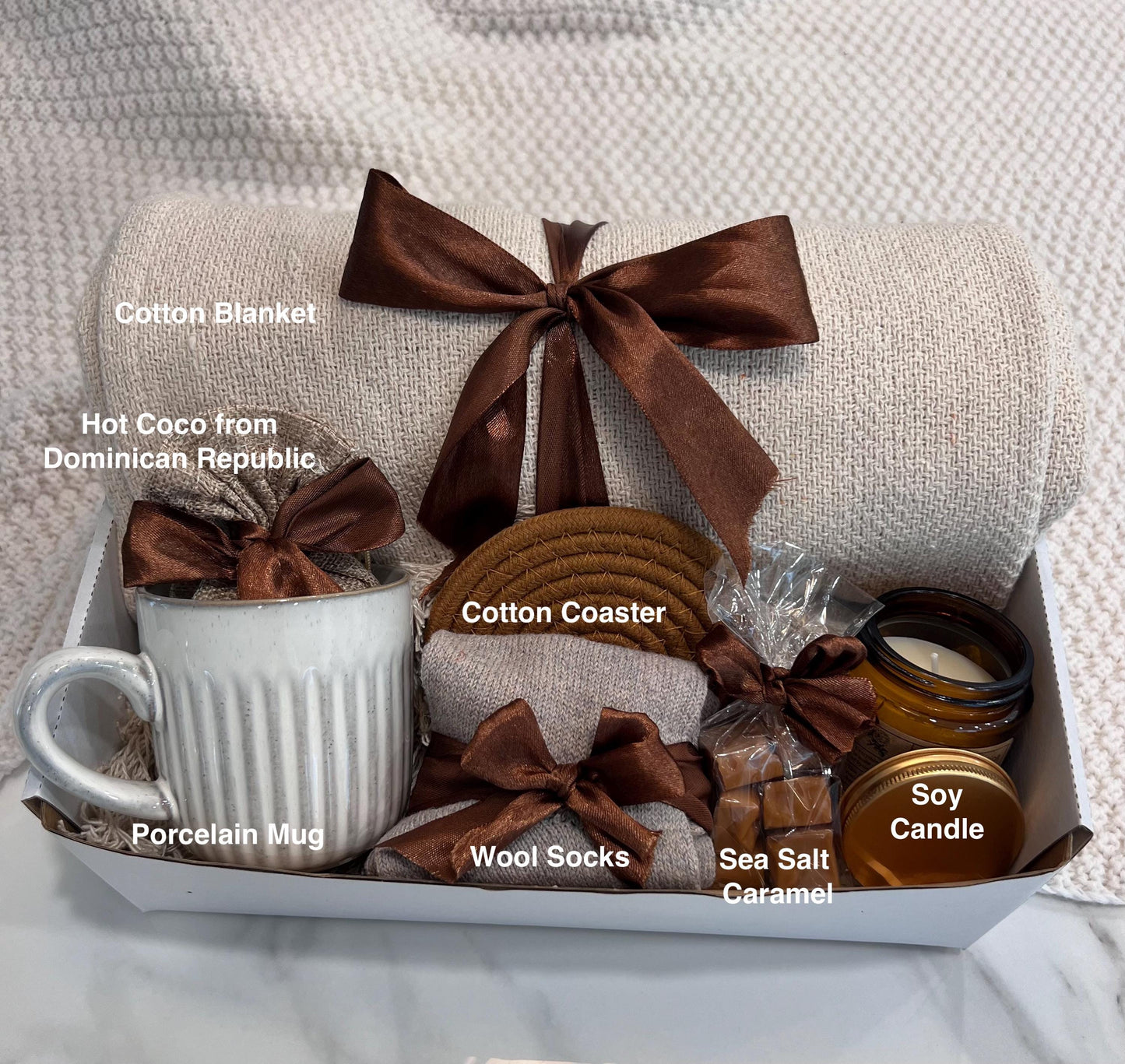 Autumn Cozy Gift Box: Cotton Blanket, Tea & Soy Candle - Thank You Gift